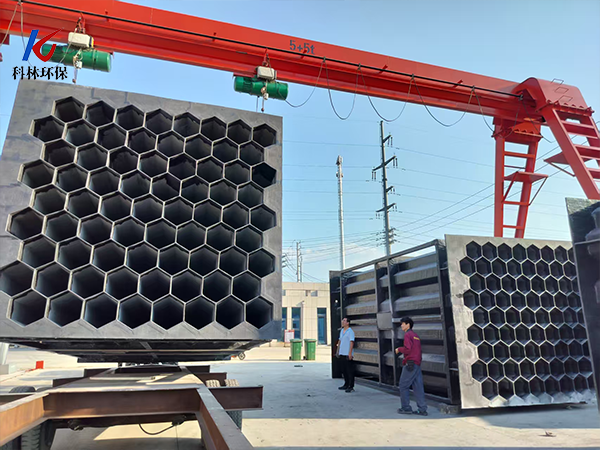 盐类介质对玻璃钢阳极管的影响是什么